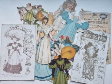 WINSOME WINNIE AND HER WARDROBEL