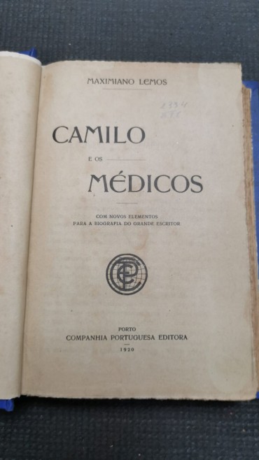 «Camilo e os médicos»