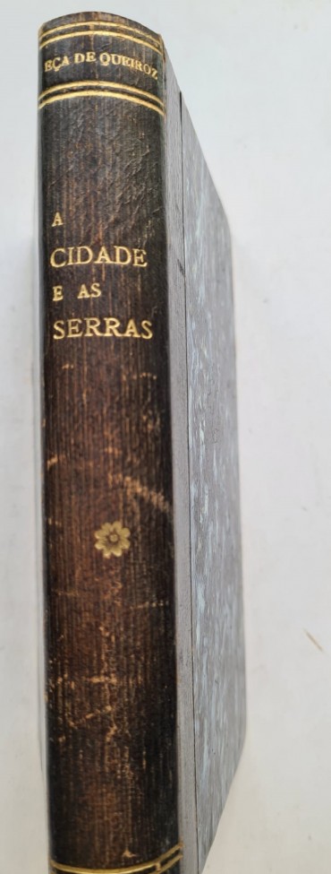 A CIDADE E AS SERRAS