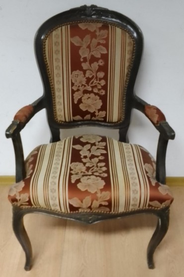 Cadeirão de Braços