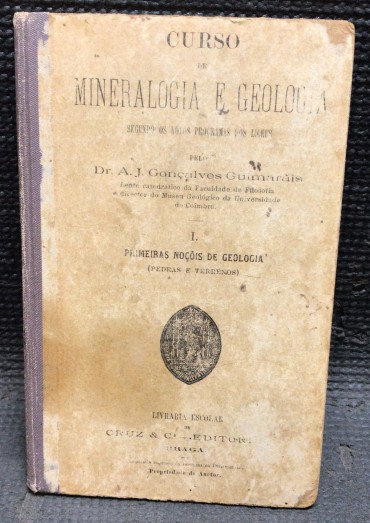 «Curso de Mineralogia e Geologia»