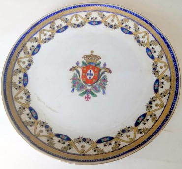 Prato brasonado 