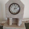 Relógio de mesa 