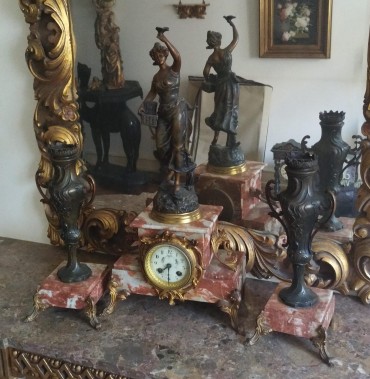 Guarniture 