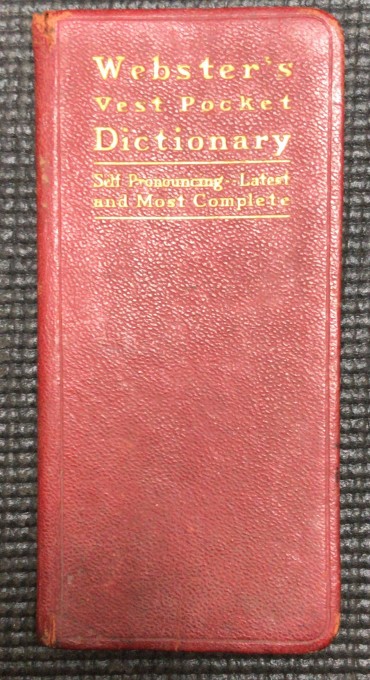 «Webster's Vest Pocket Dictionary»