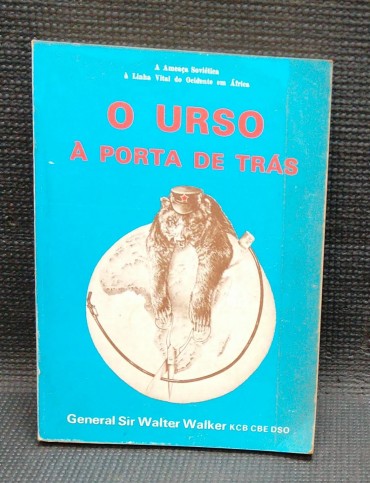 O URSO À PORTA DE TRÁS