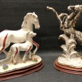 «Lote Cavalos Porcelana» 