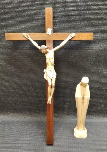 Cristo crucificado e Nossa Senhora de Fátima 