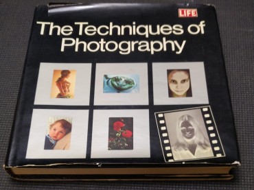 THE TECHINIQUES OF PHOTOGRAPHY