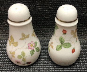 Saleiro e pimenteiro 