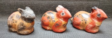 Três coelhos