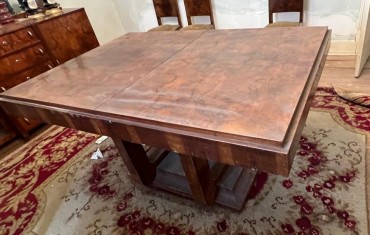 Mesa de sala de jantar