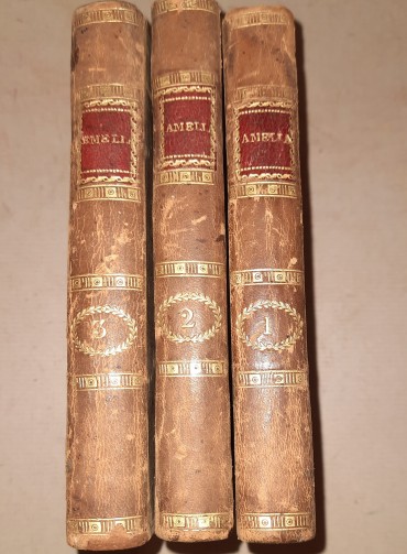 Amelia by Henry Fielding em três volumes