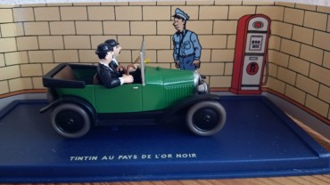 Carro «Tintin au Pays de L'or Noir»