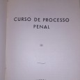 Oito (8) Livros sobre economia, direito comercial e processos penais