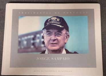 «Jorge Sampaio Fotobiografia»