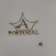 Dois frascos de perfume