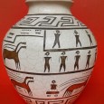 Pote decorativo motivos gregos