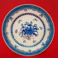 Prato de porcelana chinesa