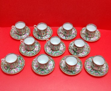 Onze chávenas café Mandarim