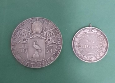 Duas medalhas