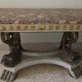 Mesa de frente de sofá