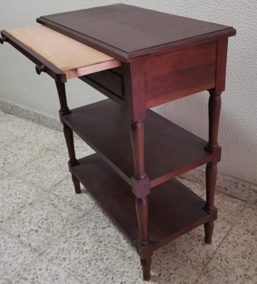 Mesa com esticador