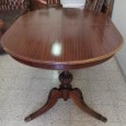 Mesa de jantar pé de galo