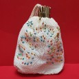 Bolsa pano com aplicações coloridas