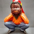 Escultura de rapaz
