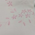 Dois lençóis bordados com flores