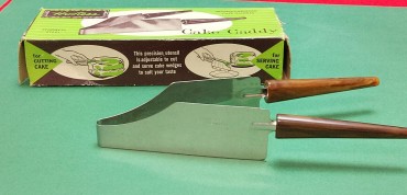 Faca de cortar bolo vintage