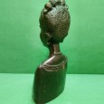 Busto de mulher africana