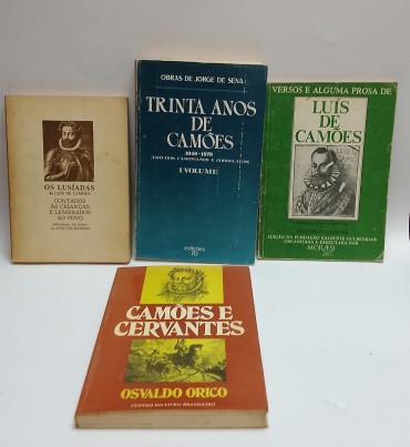Lote de 4 livros sobre Luiz Vaz de Camões»