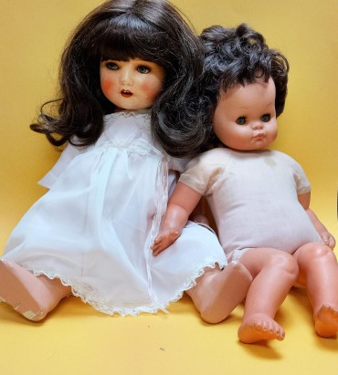 Boneca de gesso e chorão