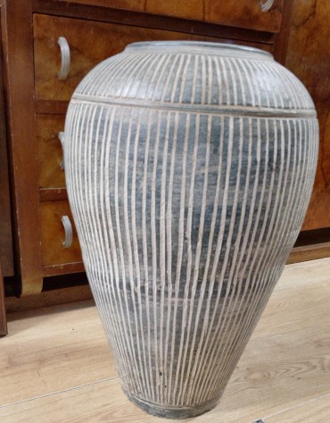 Grande pote em terracota