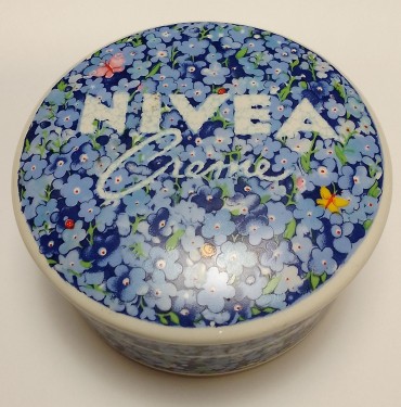 Caixa «Nivea» SECLA
