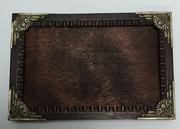 moldura com cantos trabalhados