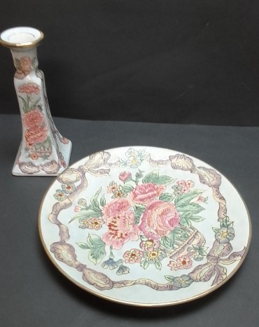 Conjunto de prato e castiçal