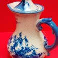 Jarro craquelé azul e branco