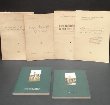 «Lote de 5 títulos sobre História»