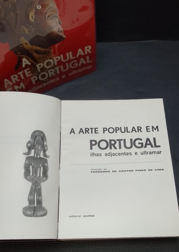 «A Arte Popular em Portugal. Ilhas adjacentes e Ultramar - 3 volumes»