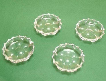 Quatro tacinhas 