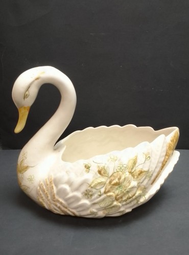 Cisne em faiança