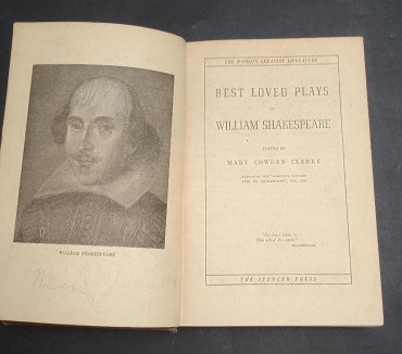 «Best loved palys of William Shakespeare»