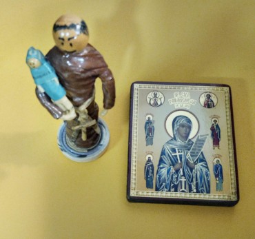 Santo António com o menino e ícone