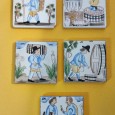 Cinco azulejos pintados