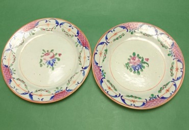 Dois pratos porcelana companhia das Índias
