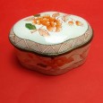 Caixa porcelana espanhola com fecho