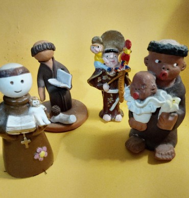 Conjunto de quatro Santos Antónios